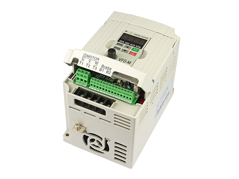 8000S通用變頻器，變頻調(diào)速器，變頻器廠家，電機(jī)變頻器，三相變頻器